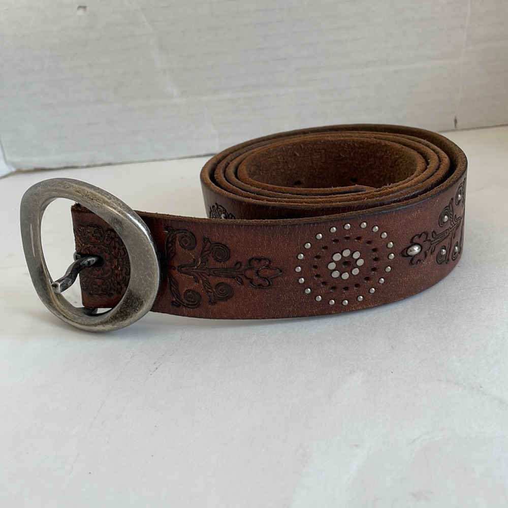 Fossil belt Brown Leather Studded Embossed
